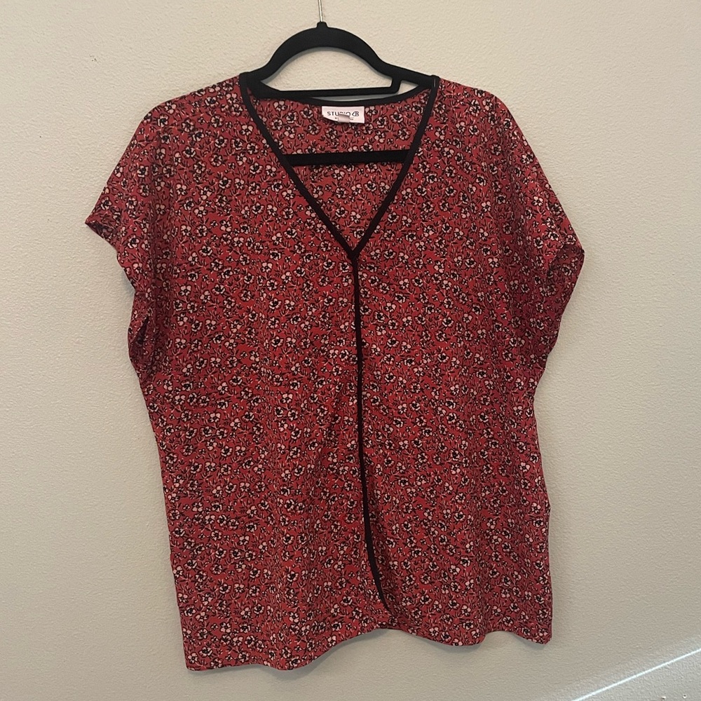 Red floral blouse, short sleeve, business casual